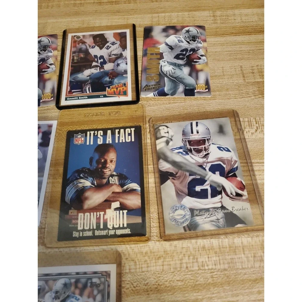 1990s-2000s Topps Football Emmitt Smith 18-card lot - Dallas Cowboys Legend
